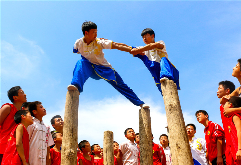 邯郸：全民健身——梅花拳“武”动校园